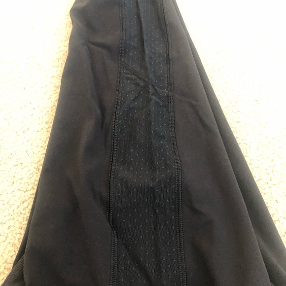 NWOT Lululemon Just Breathe Crop Leggings - Picture 4 of 8